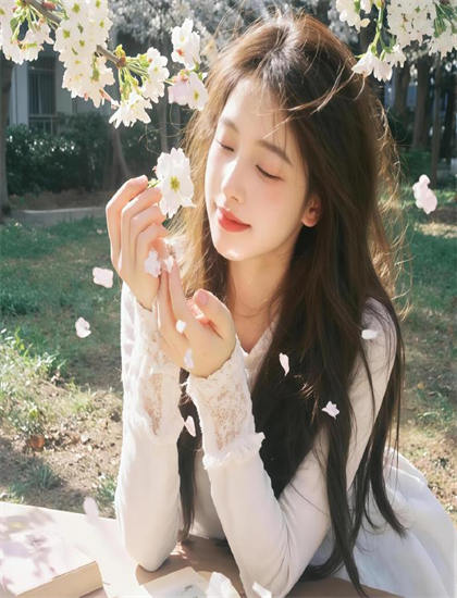 深入探讨：《马卡龙少女》的技术突破与创新之处——带你了解不为人知的细节